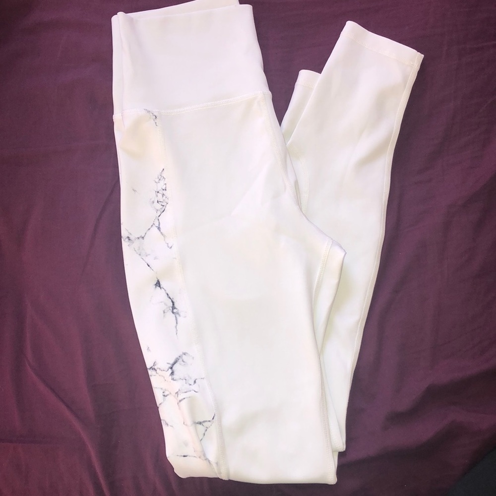BuffBunny Collection Marble Leggings